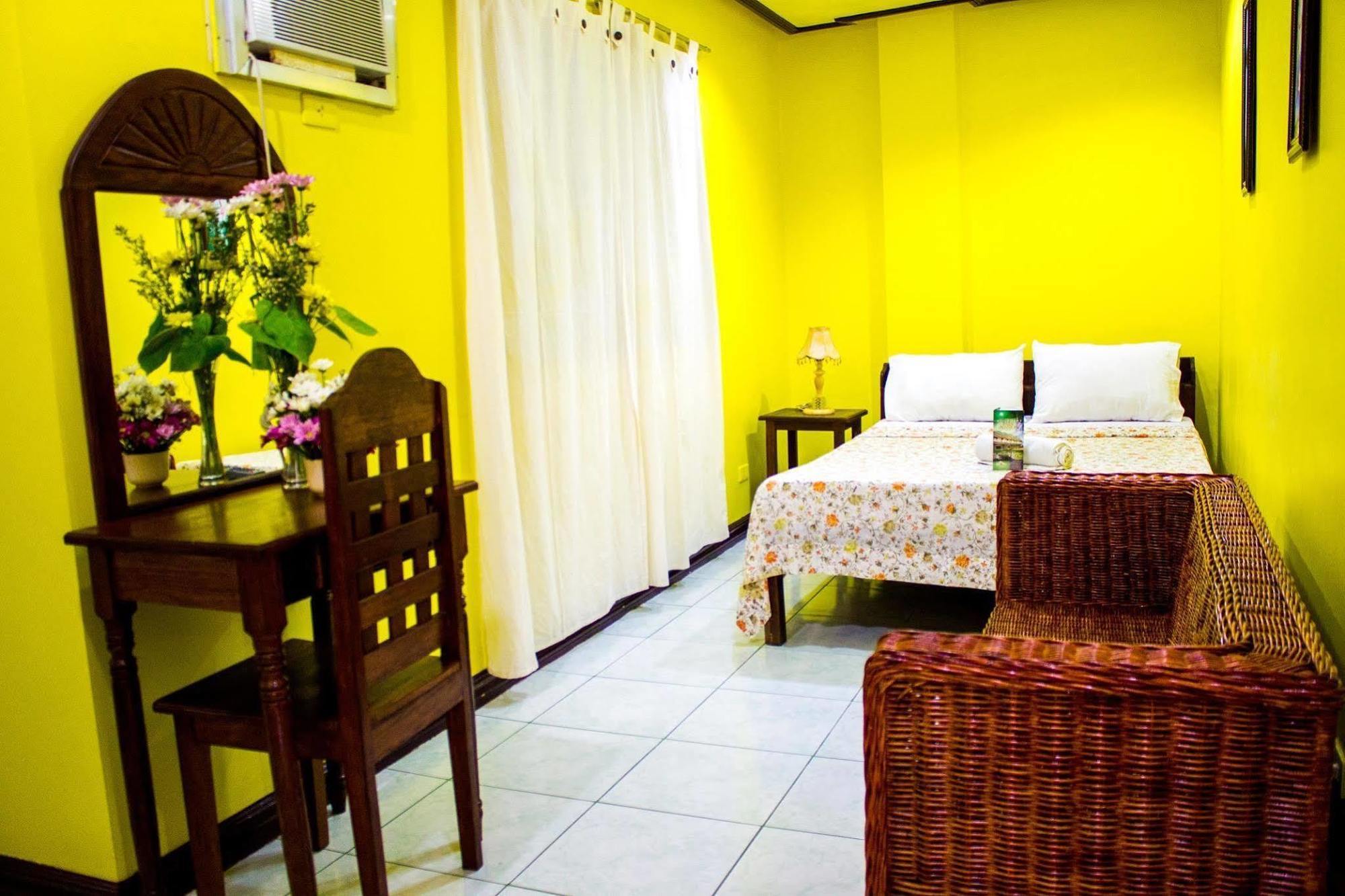 Liberty Park Pension Puerto Princesa Exterior foto